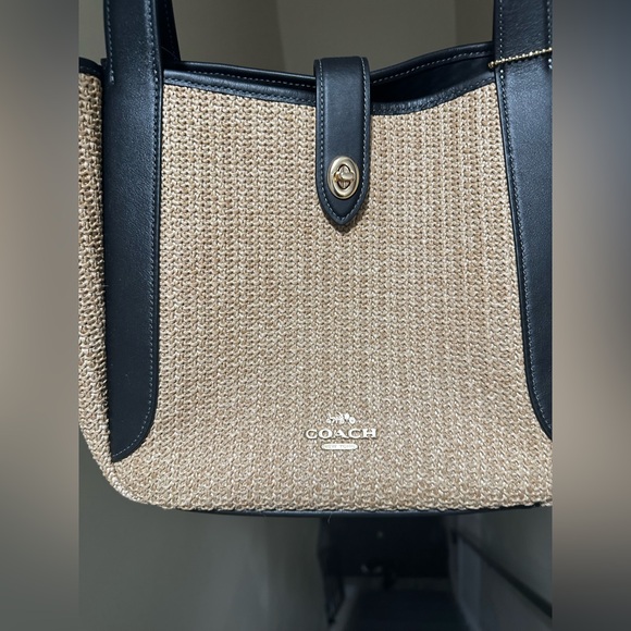 Coach Straw Hadley Turnlock Tote Bag - Picture 2 of 10